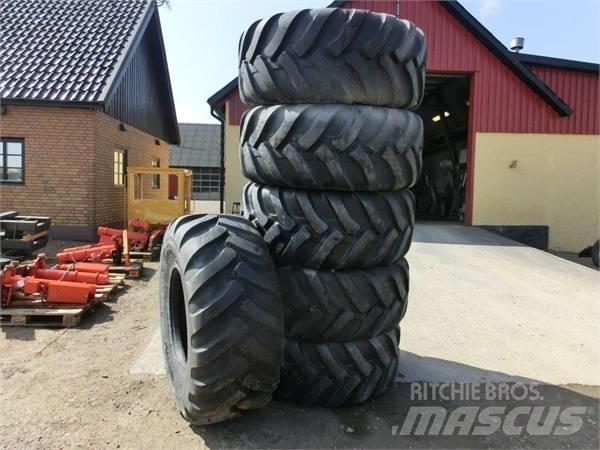 Trelleborg Twin 428 الإطارات والعجلات والحافات