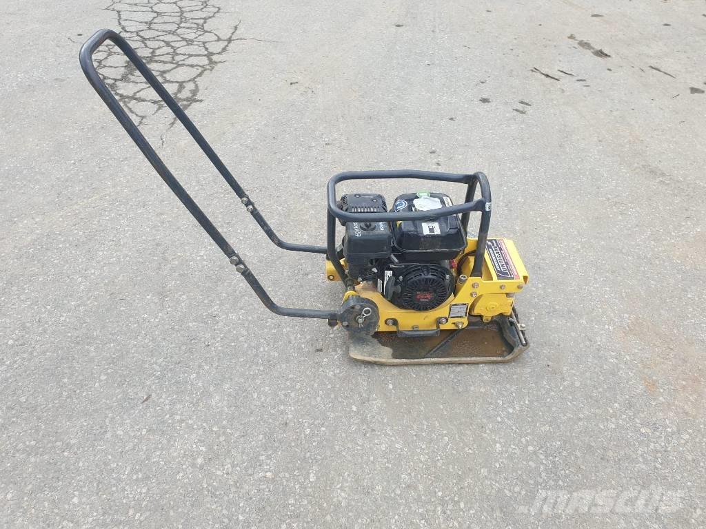 Bomag BVP 18/45 دكاكات أفقية
