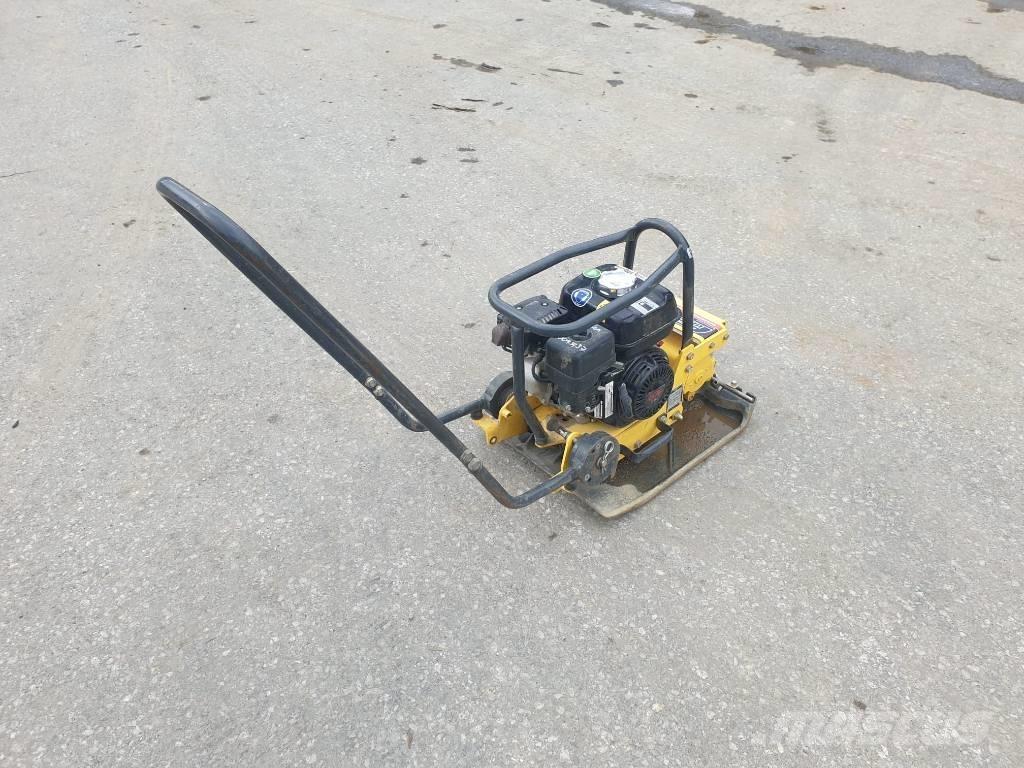Bomag BVP 18/45 دكاكات أفقية