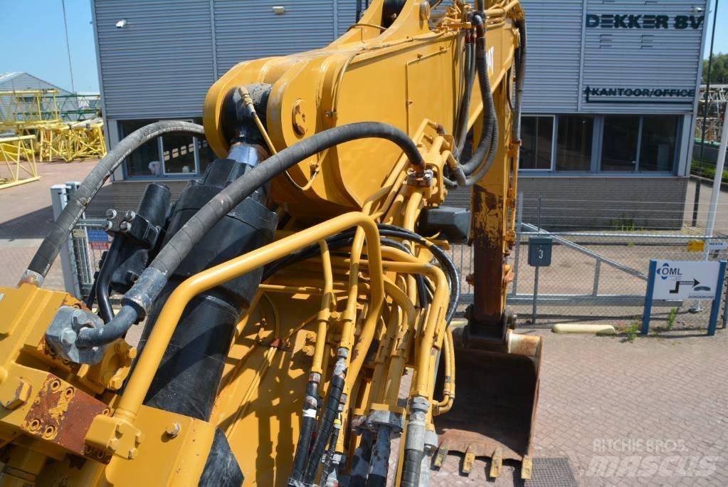 CAT 325 FL CR حفارات زحافة