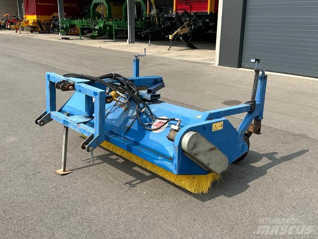 AP VHZ 2500 كناسات