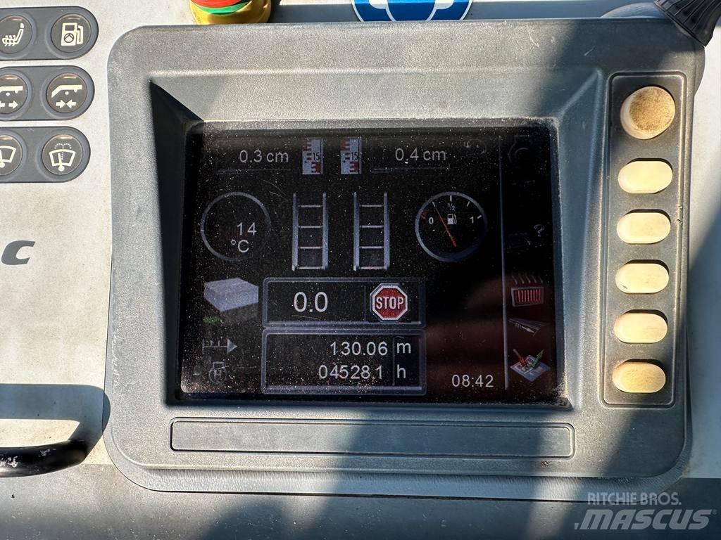 Dynapac SD 2550 CS معدات السفلتة