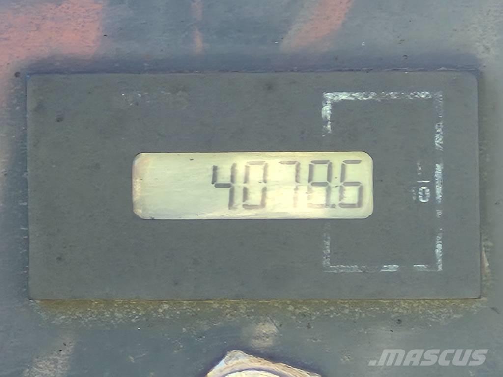 Moffett M50 شاحنات ذات رافعات شوكية - أخرى