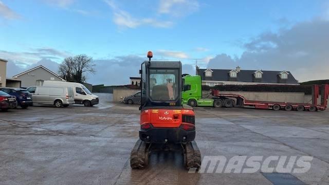 Kubota U 27-4 حفارات صغيرة أقل من 7 طن (حفارات صغيرة)