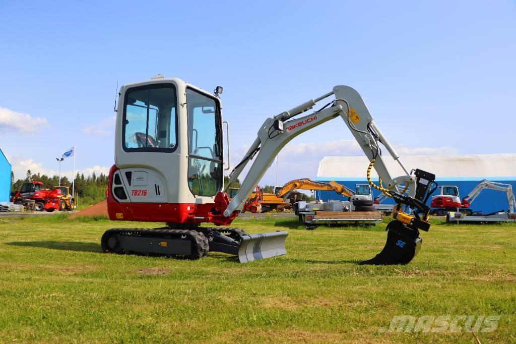 Takeuchi TB216 حفارات صغيرة أقل من 7 طن (حفارات صغيرة)