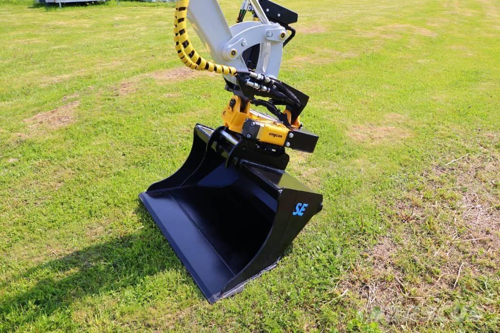 Takeuchi TB216 حفارات صغيرة أقل من 7 طن (حفارات صغيرة)