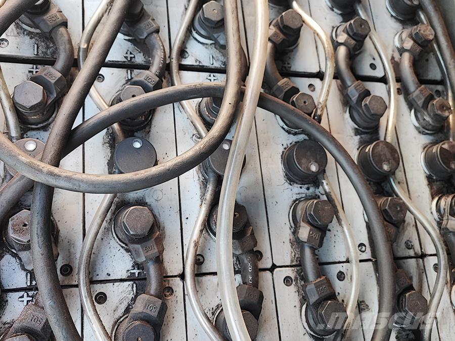 Linde E14-02 شاحنات ذات رافعات شوكية تعمل بالكهرباء