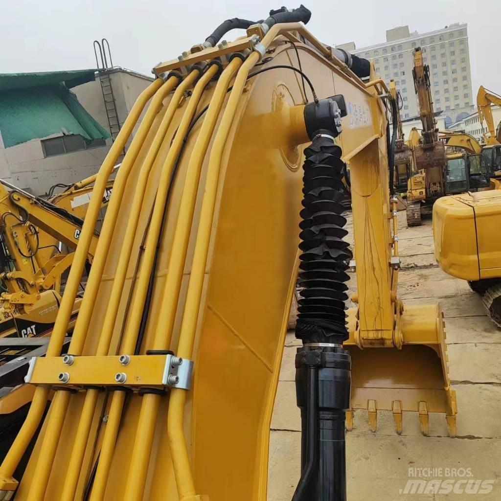 CAT 336D2L حفارات زحافة