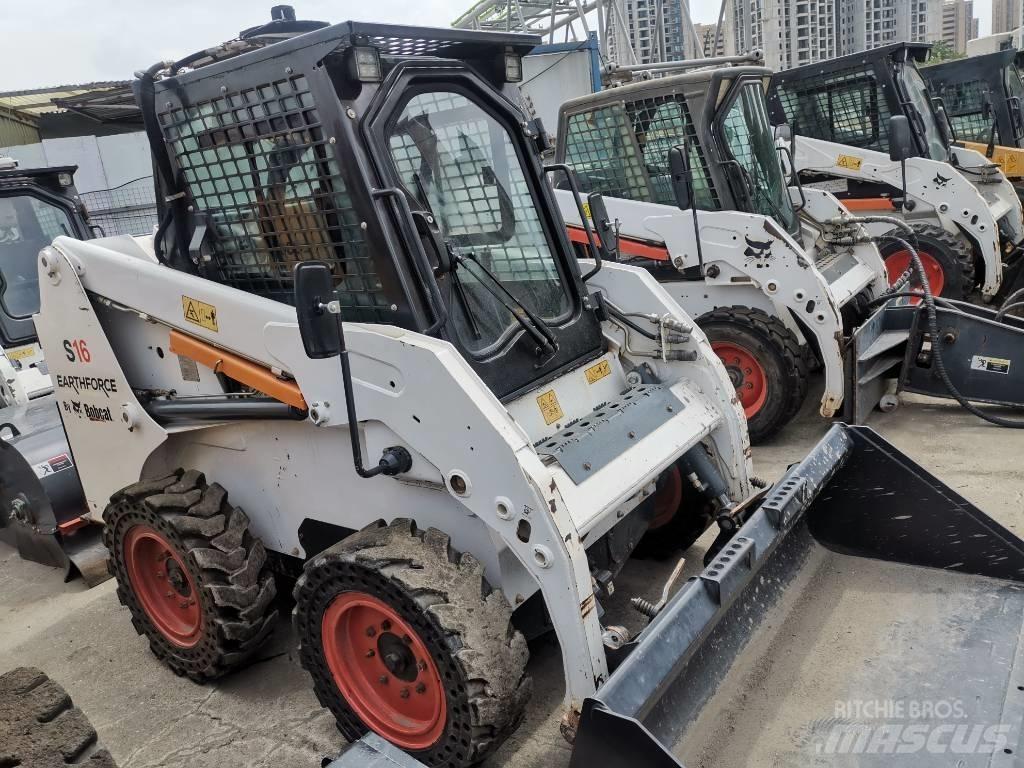 Bobcat S 16 لوادر انزلاقية التوجيه