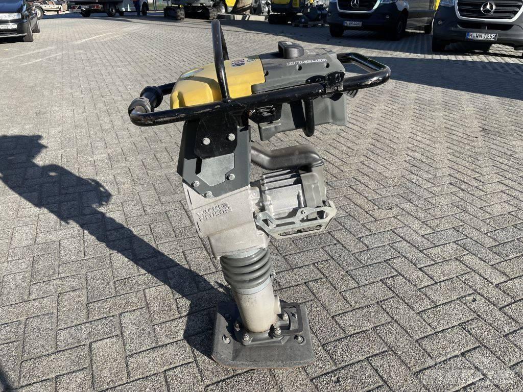 Wacker Neuson AS60e ِدَكات