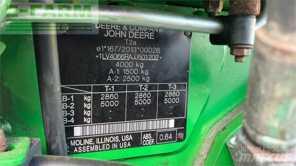 John Deere 4066R الجرارات