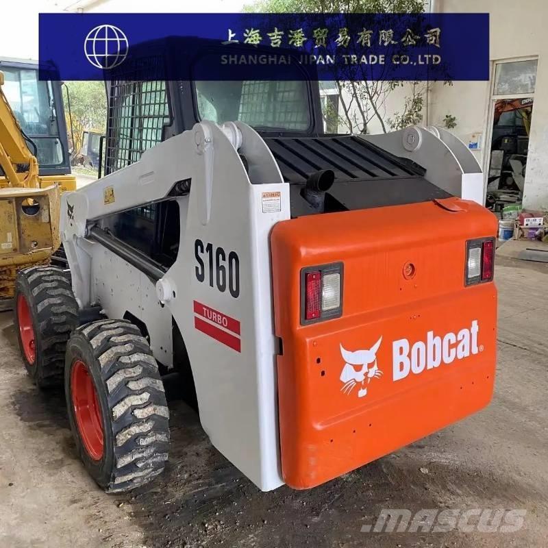 Bobcat S 160 لوادر انزلاقية التوجيه