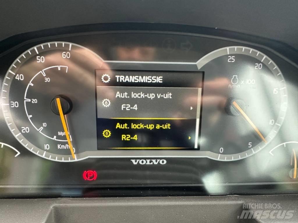 Volvo L 60 H لوادر بعجل