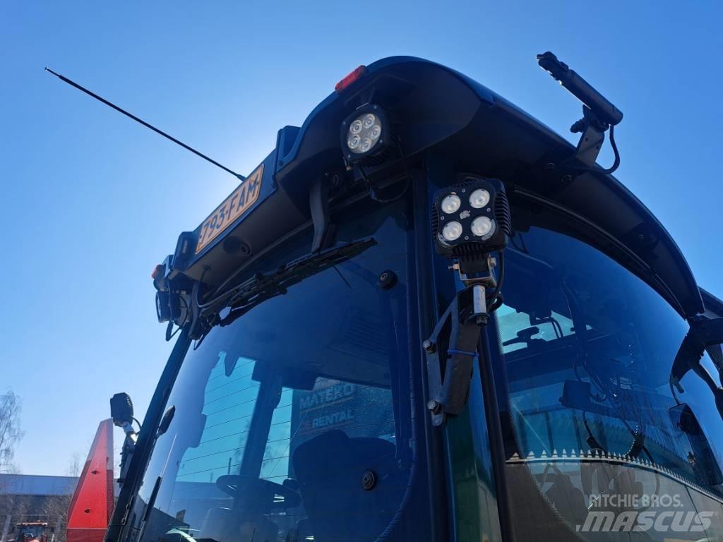 Valtra N 154 E الجرارات