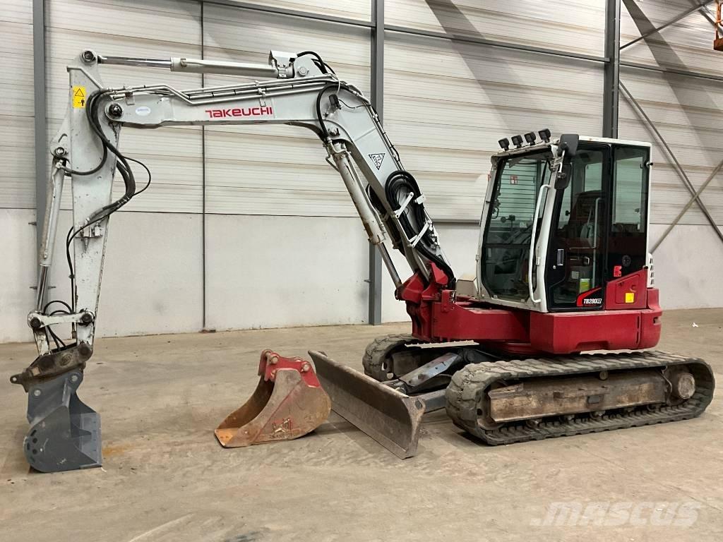 Takeuchi TB 280 FR حفارات وسط 7 طن - 12 طن