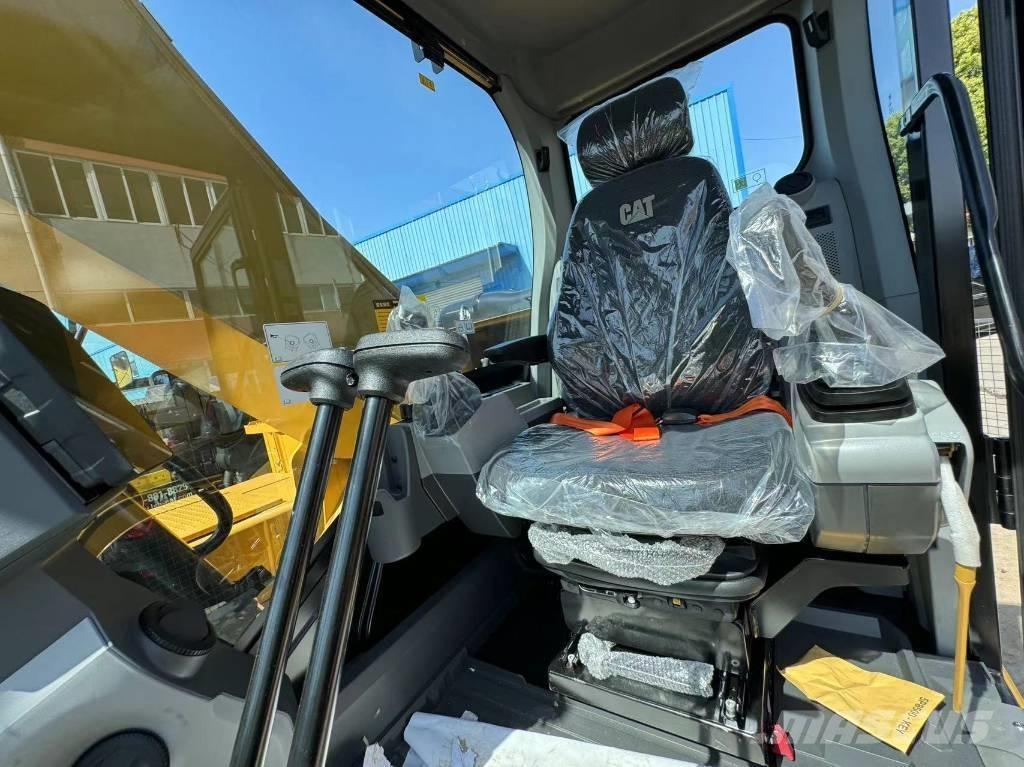 CAT 320GX حفارات زحافة