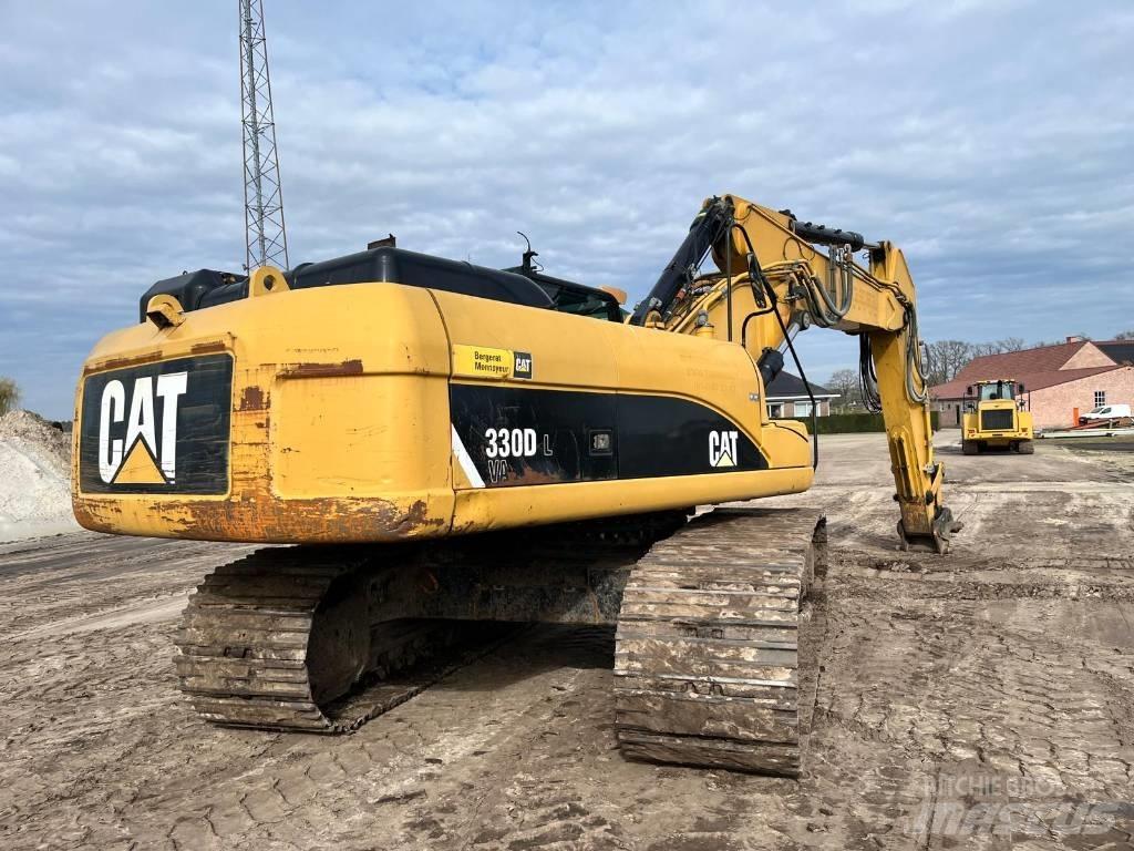 CAT 330 D L حفارات زحافة