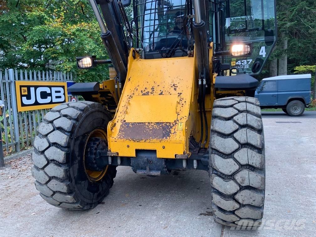 JCB 437 HT لوادر بعجل