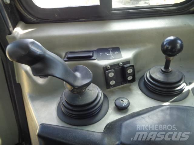 CAT D 6 T XL جرارات تسوية