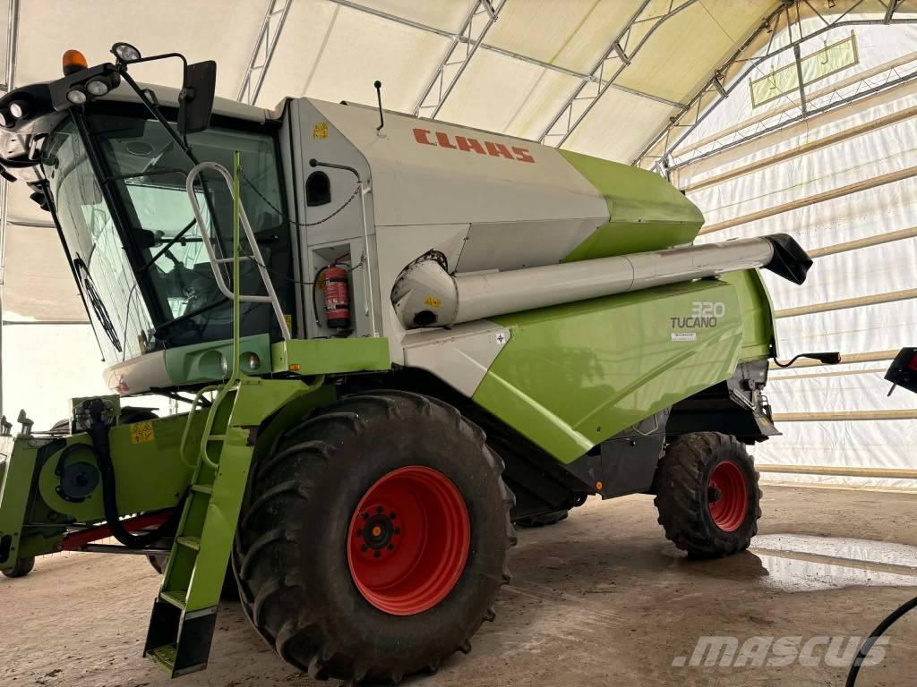 CLAAS Tucano 320 حصادات
