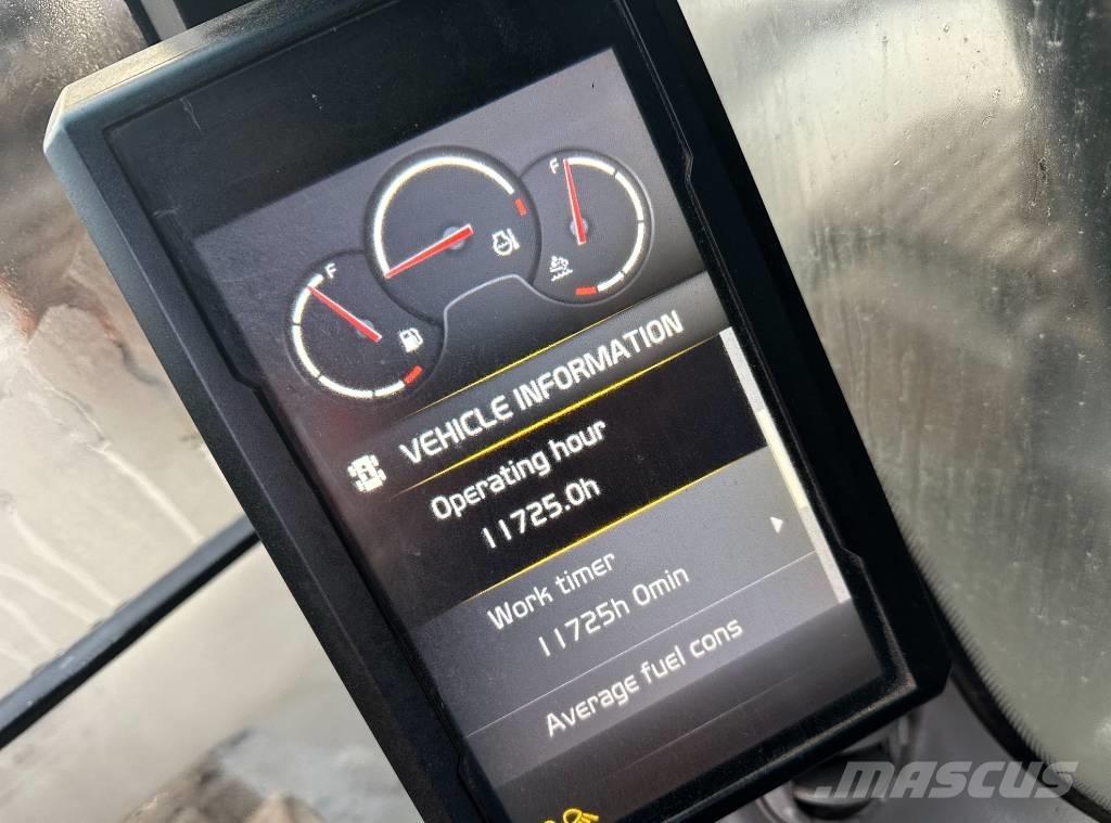 Volvo EC 480 E L حفارات زحافة