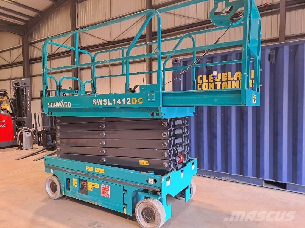 Sunward SWSL 1412 DC رافعات مقصية الشكل