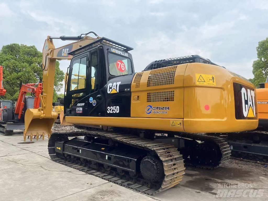 CAT 325d حفارات زحافة