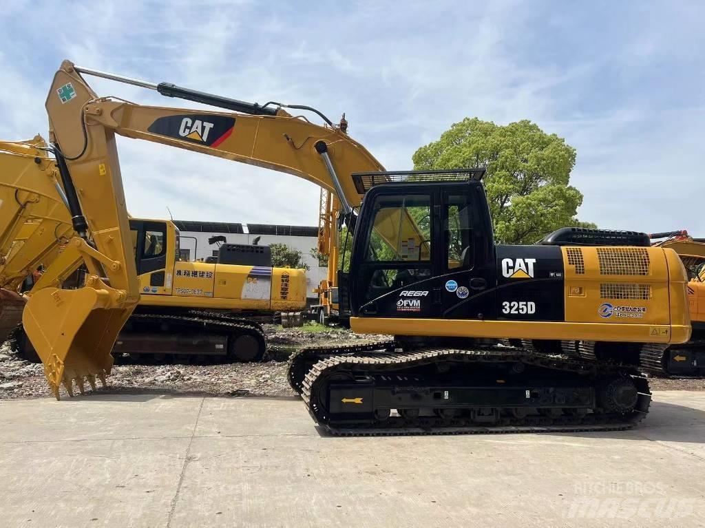CAT 325d حفارات زحافة