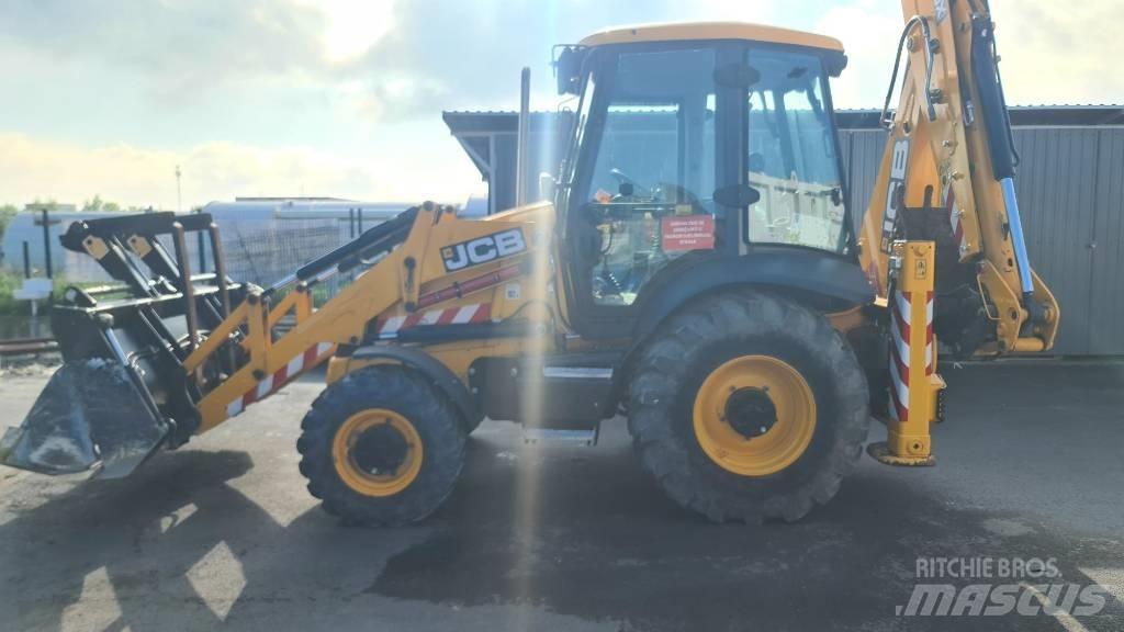 JCB 3 CX 14M3WM لوادر ذات جرافات عكسية