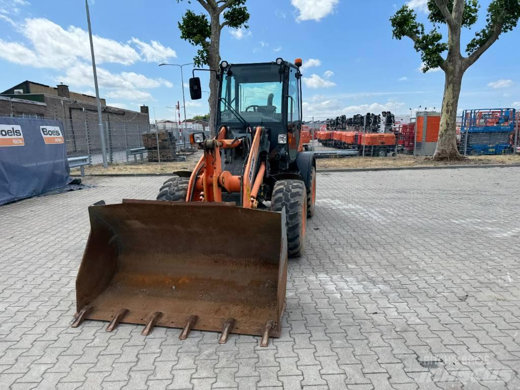 Komatsu WA80-6 لوادر بعجل