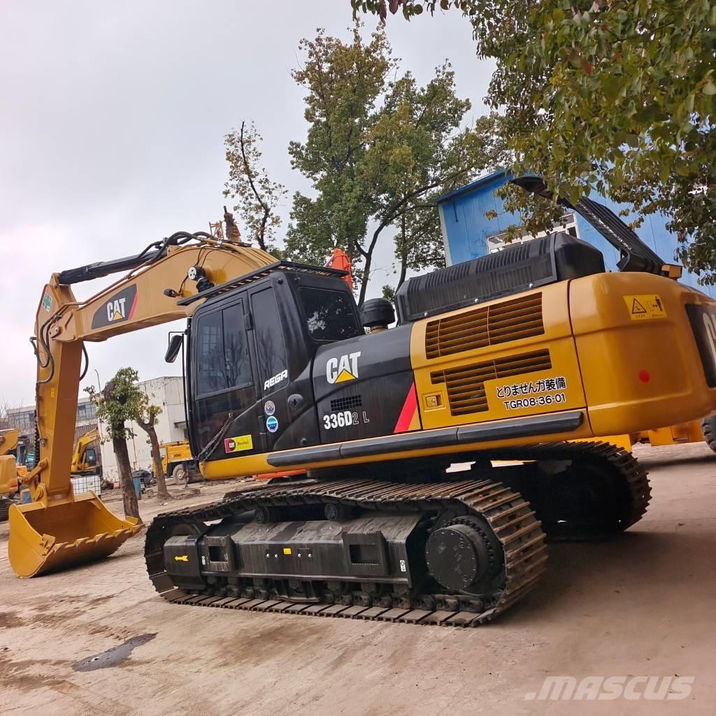 CAT 336 D حفارات زحافة