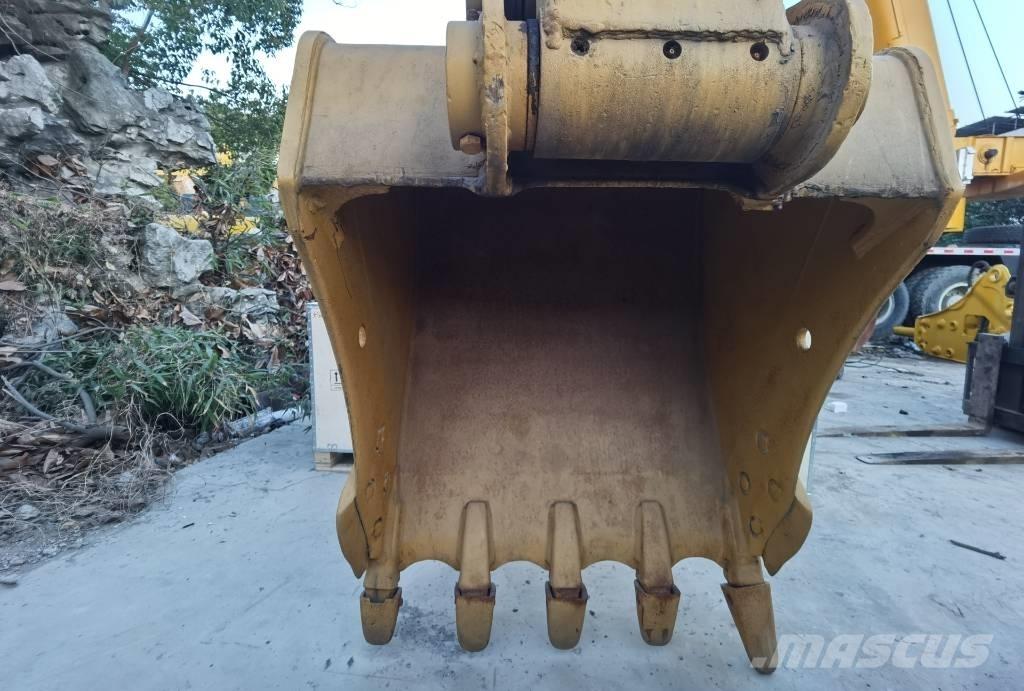 CAT 315d2 حفارات زحافة