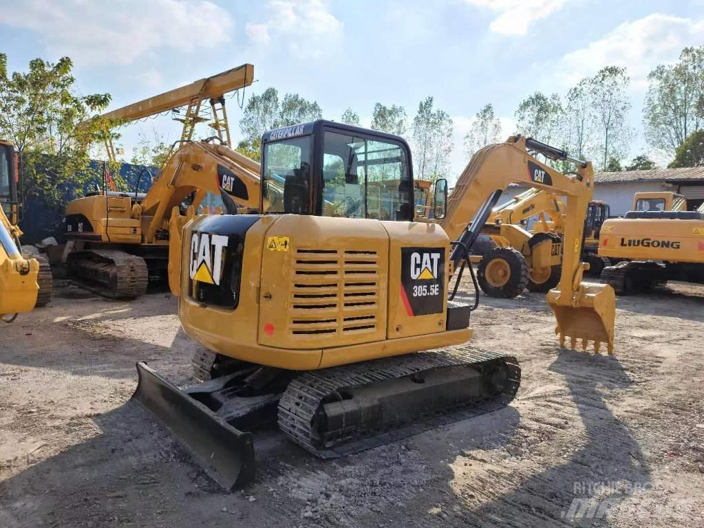 CAT 305.5 E حفارات صغيرة أقل من 7 طن (حفارات صغيرة)
