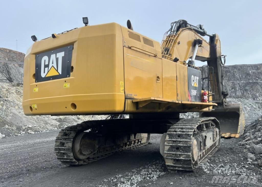 CAT 390 F حفارات زحافة
