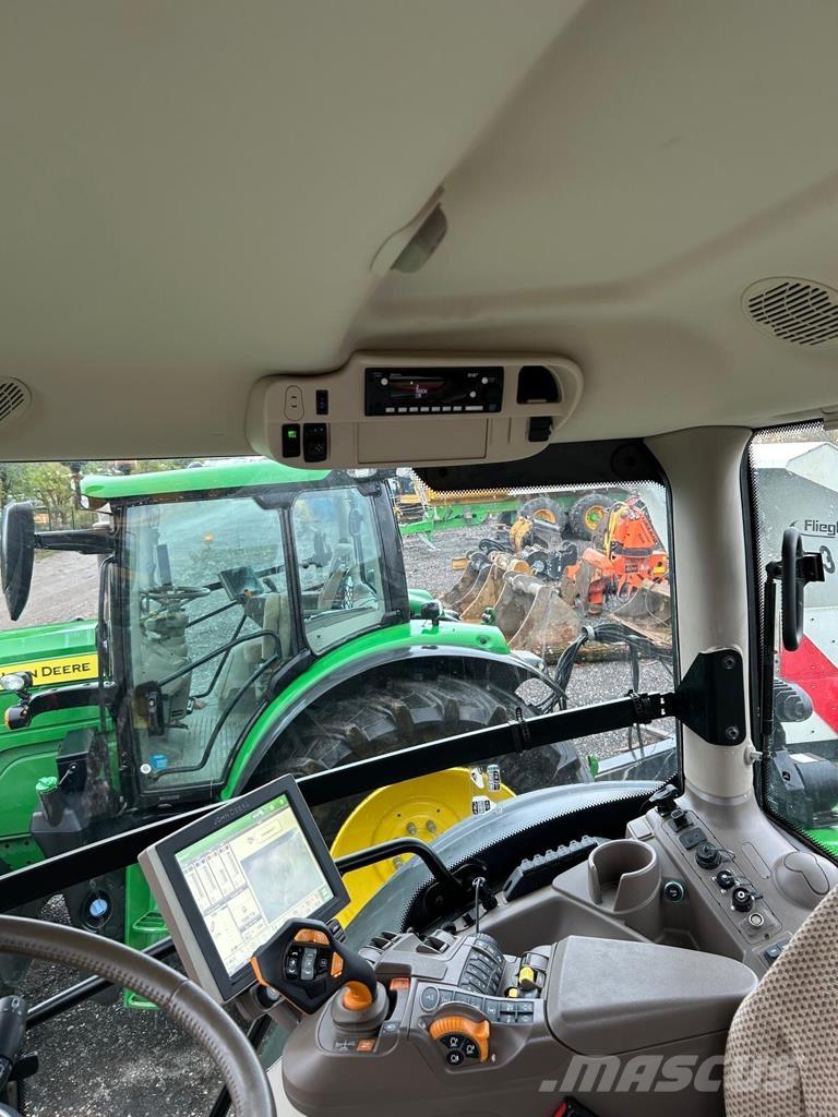 John Deere 6R 195 الجرارات