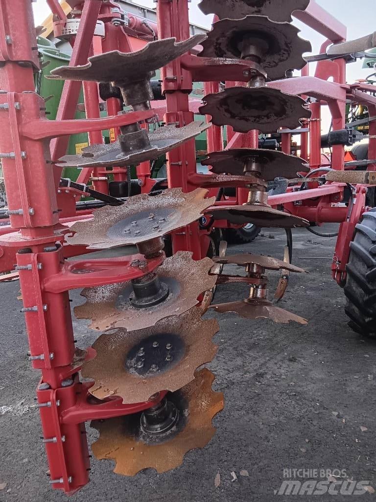 Horsch Terrano 4 MT زراعات