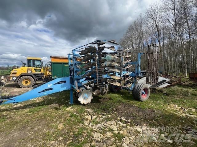 Lemken Rubin 12 زحافات ساحقة