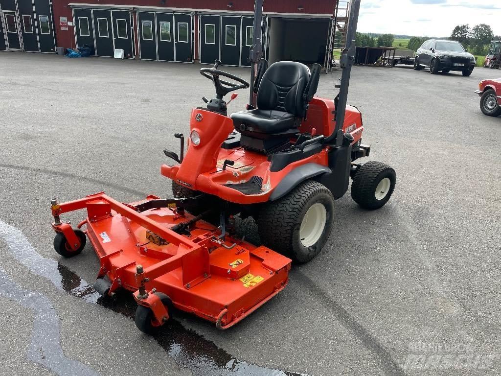 Kubota F 3680 ركوب الحشائش