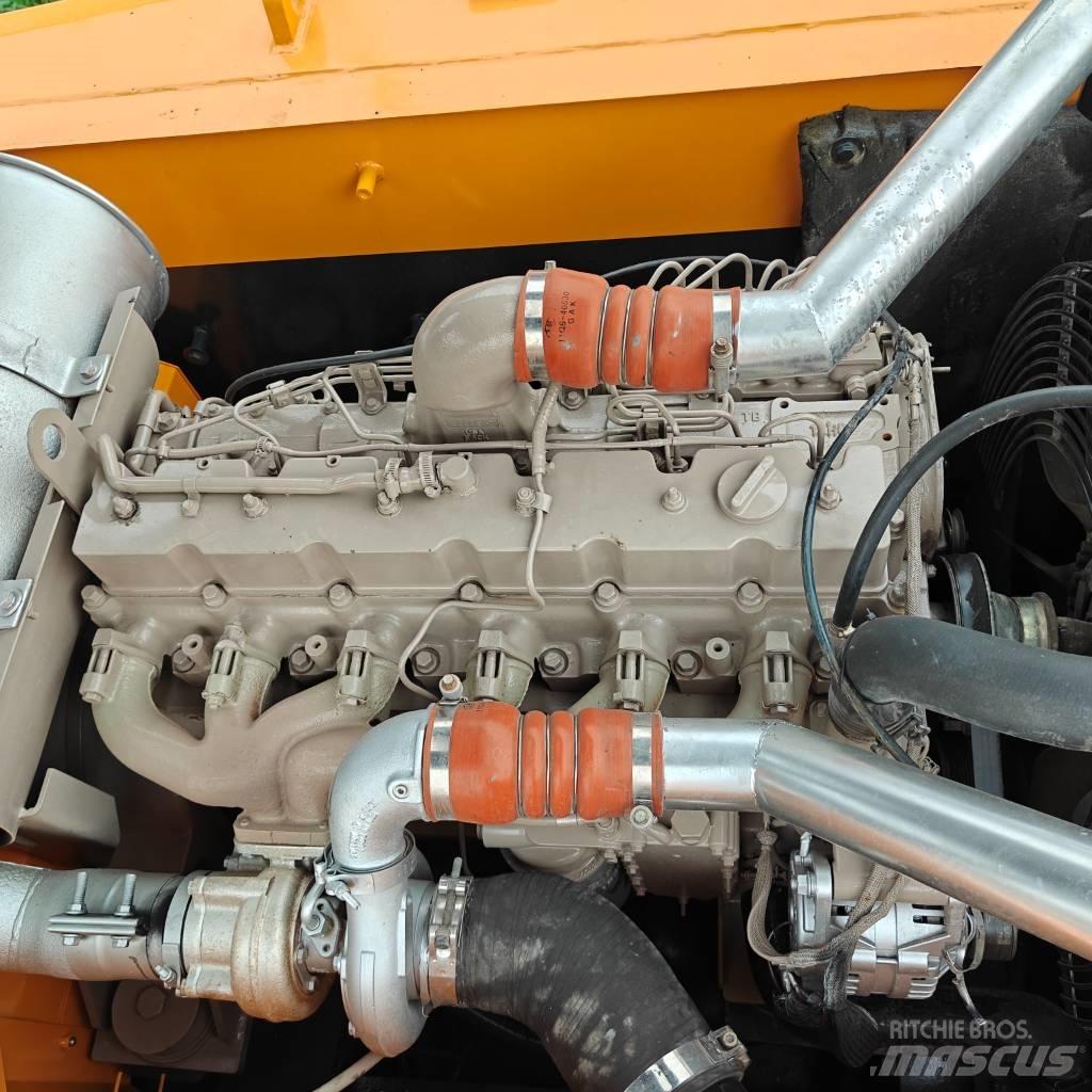 Hyundai 305-9T حفارات زحافة