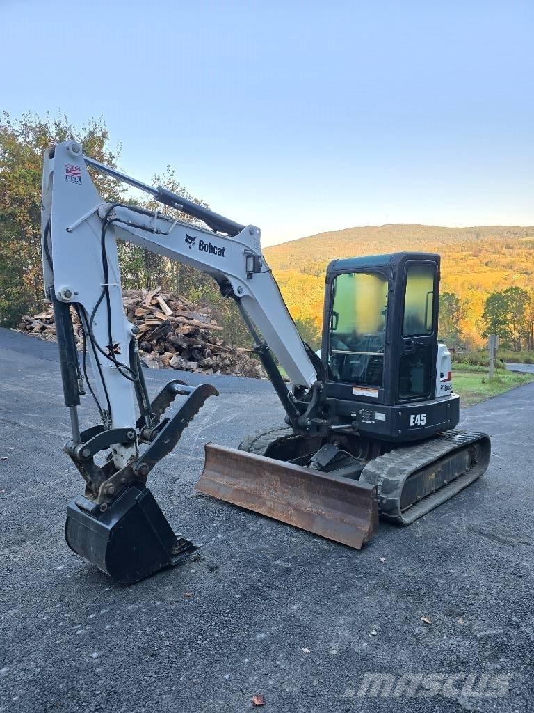 Bobcat E 45 حفارات صغيرة أقل من 7 طن (حفارات صغيرة)