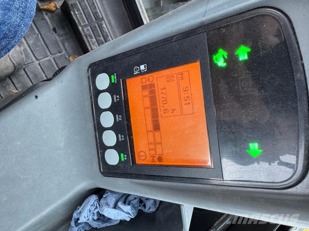 Yanmar SV26 (01789) حفارات صغيرة أقل من 7 طن (حفارات صغيرة)