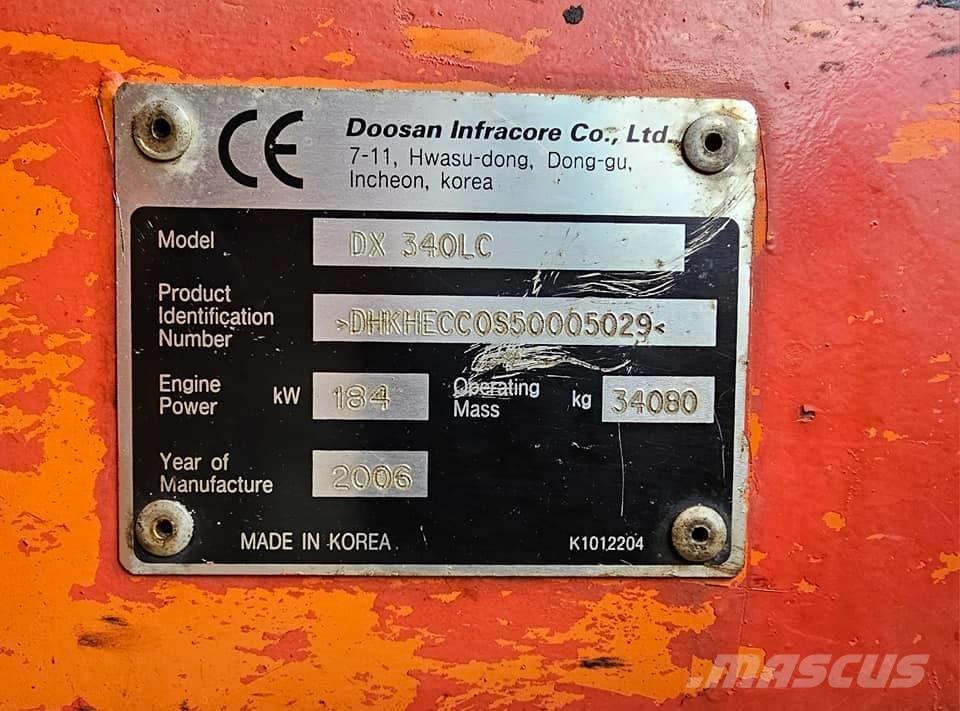 Doosan DX 340 LC حفارات زحافة