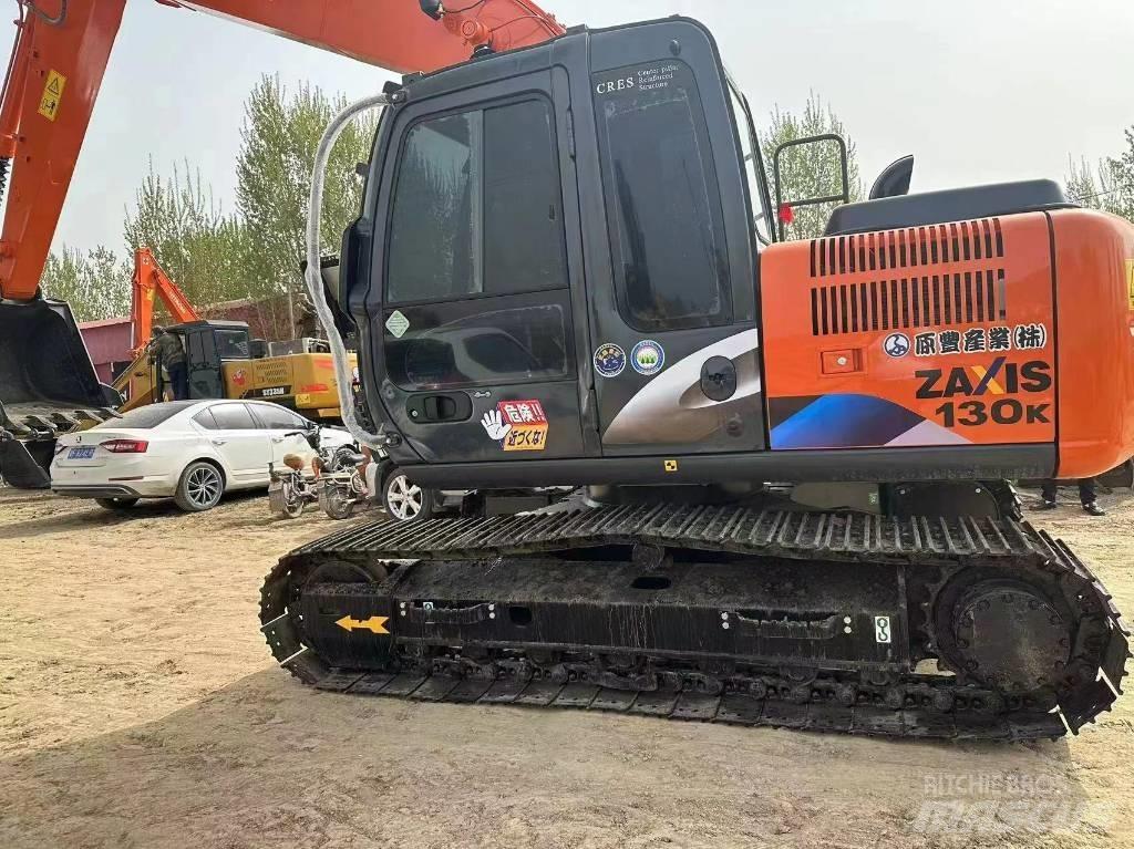 Hitachi ZX 130 حفارات زحافة