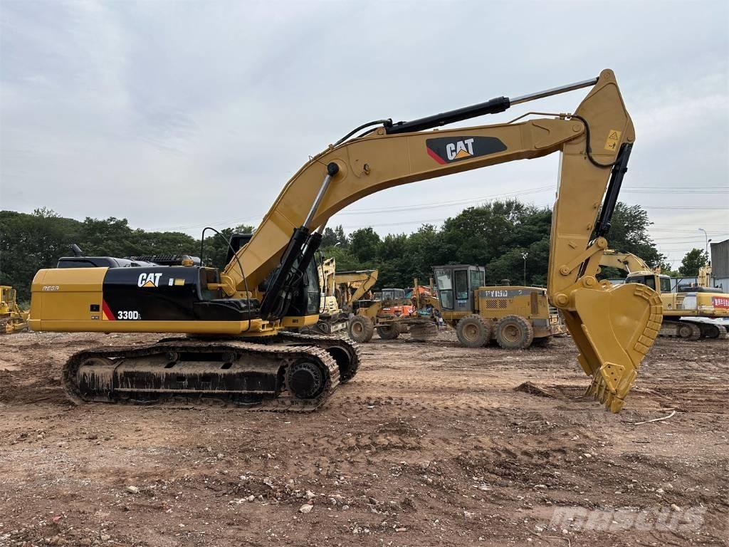 CAT 330 D حفارات زحافة