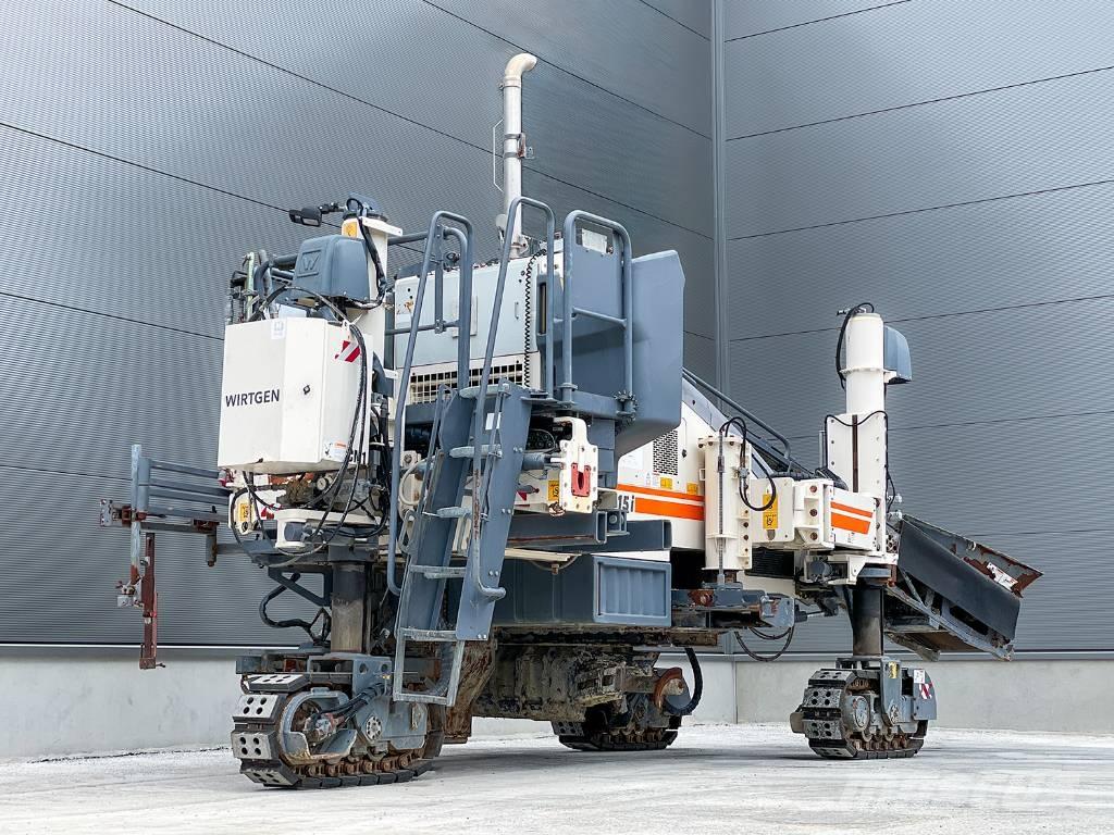 Wirtgen SP 15i ماكينات تشطيب خرسانة