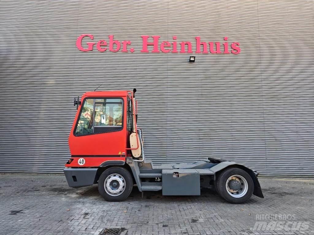 Terberg YT 182 4x2 جرارات صالات المطارات