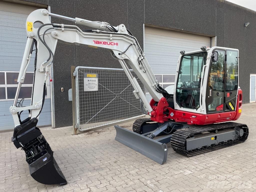 Takeuchi TB370 حفارات صغيرة أقل من 7 طن (حفارات صغيرة)