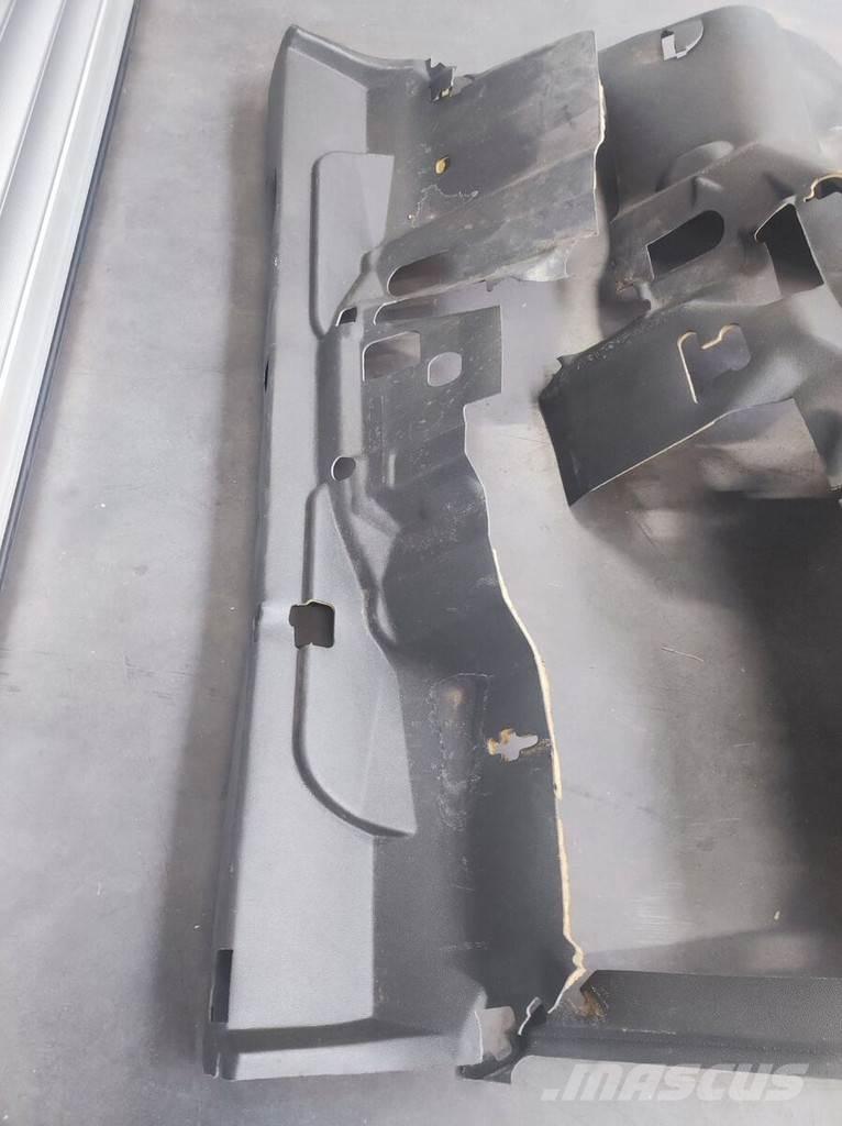 Renault Floor Mat كابينة والداخلية