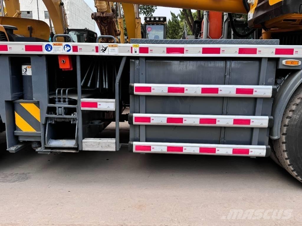 XCMG QY55KC رافعات الطرق الوعرة