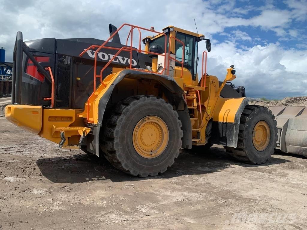 Volvo L 350 H لوادر بعجل